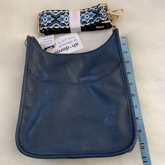 AHDORNED Medium Crossbody Bag - Picture 4 of 9